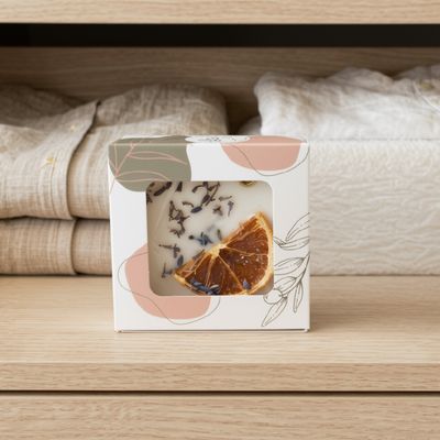 **Scented Soy Wax &amp; Botanical Tablets: Elegant Artisanal Fresheners for Closets and Home Spaces**