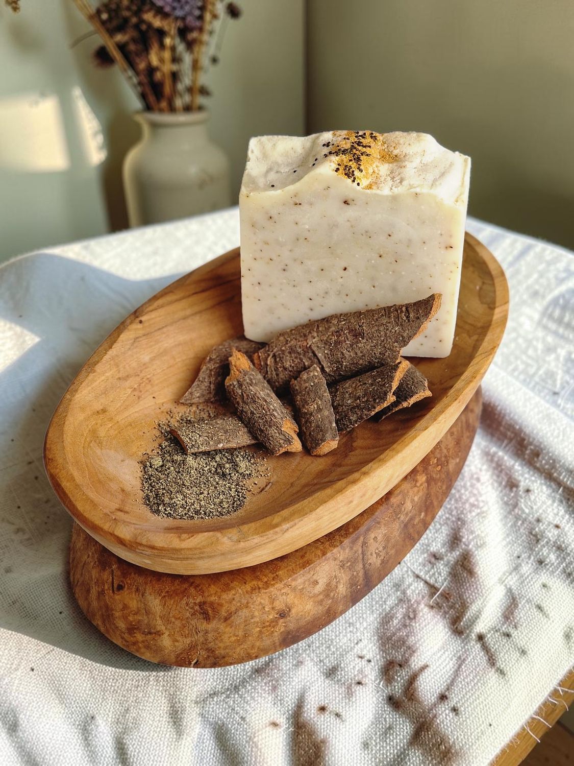 OUD &amp; PEPPER SOAP BAR