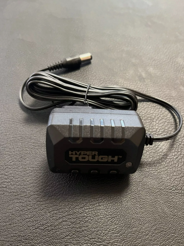 Cargador de Batería Original OEM Hyper Tough Para Baterías 13.5V 0.4A
