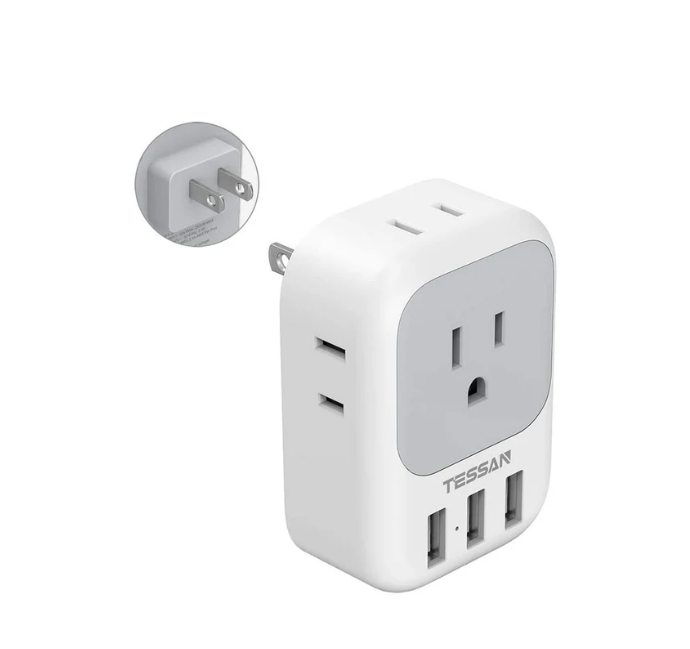 Adaptador de enchufe TESSAN de EE. UU. a Japón con 4 salidas de CA y 3 puertos USB