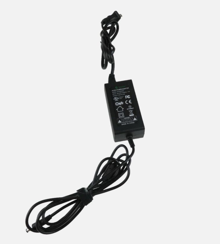 Adaptador Gonine PSY0803000 100-240V 8V 3A de CA a CC