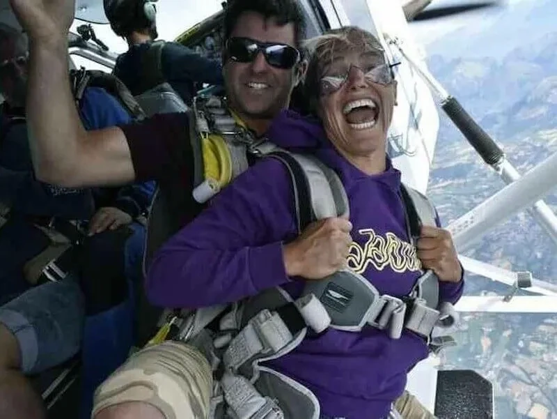 Baptême saut en parachute (saut en tandem)