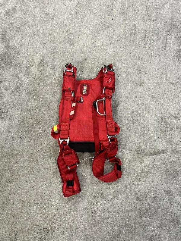 Parachute complet : Advance Out 0 + Spectre 135 + Speed 135 + Vigil Cuatro
