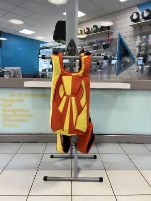 Parachute complet : Javelin RSK 1 + PD 113 + Storm 135 + Cypres 2 C-Mode