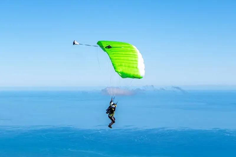 Voile de Parachute SAFIRE 4 de Jyro