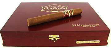 San Cristobal de la Habana Mercaderes LCDH 