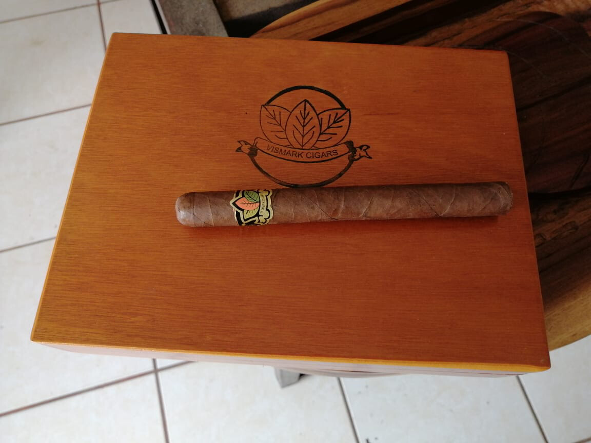 Vismark Corona Petit Single