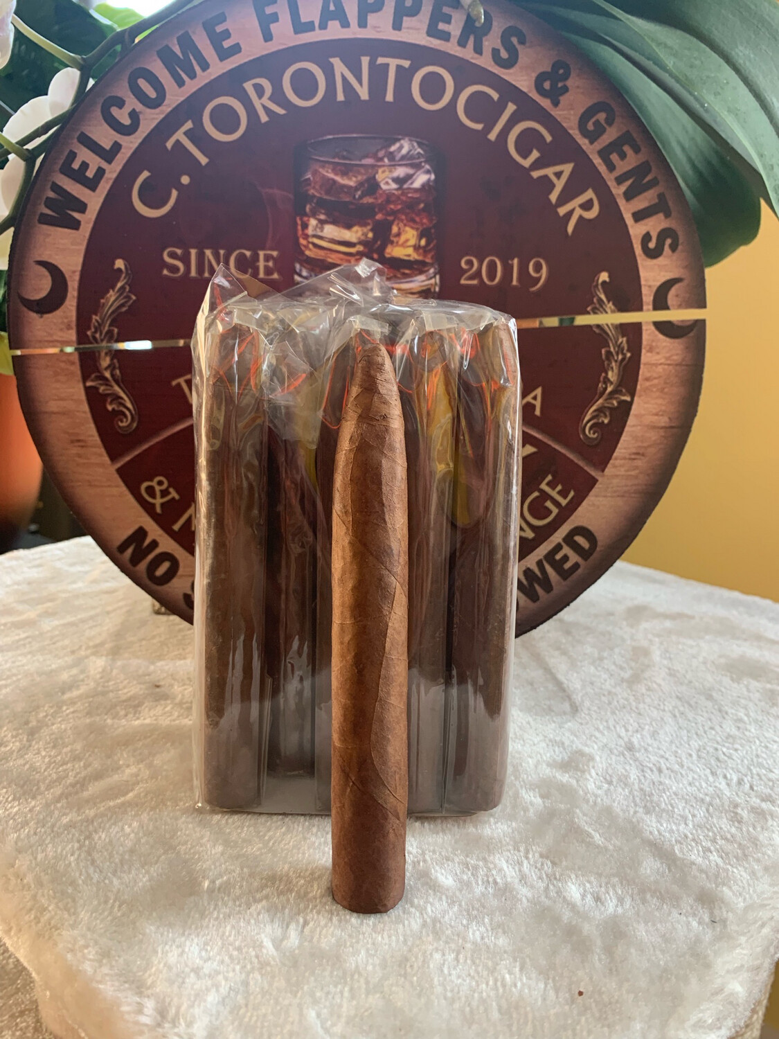 C.Toronto Cuevas Farm Torpedo - Single