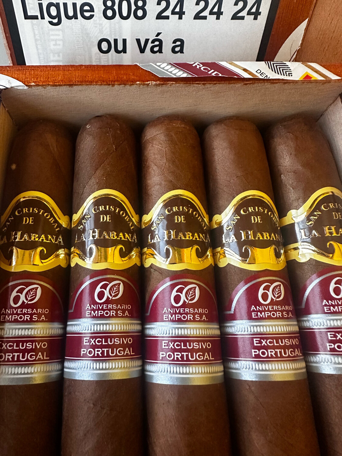 San Cristobal Saudade Edición Regional Portugal 2021 Numbered varnished slide lid box of 10 cigars San Cristobal Saudade Edición Regional Portugal 2021 Numbered varnished slide lid box of 10 cigars