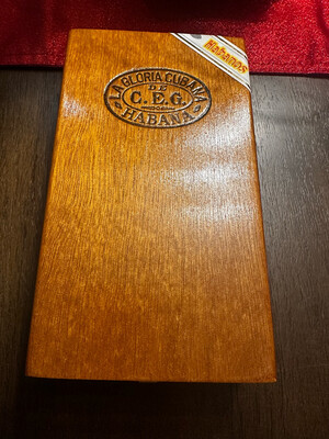 La Gloria Cubana Medaille d’Or No.3  2002 - VINTAGE - Extremely RARE BOX