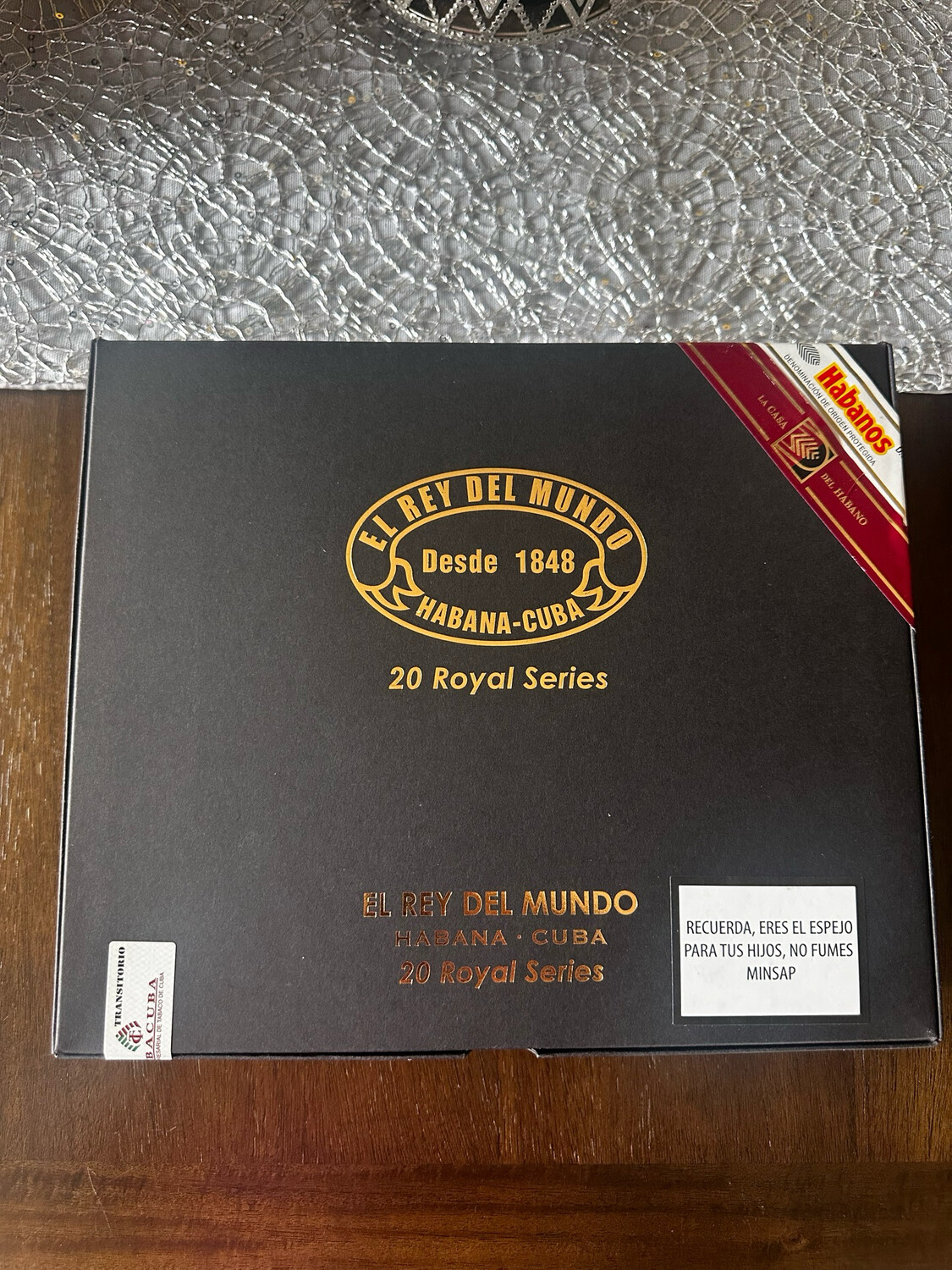 EL REY DEL MUNDO ROYAL SERIES CIGAR LCDH box of 20