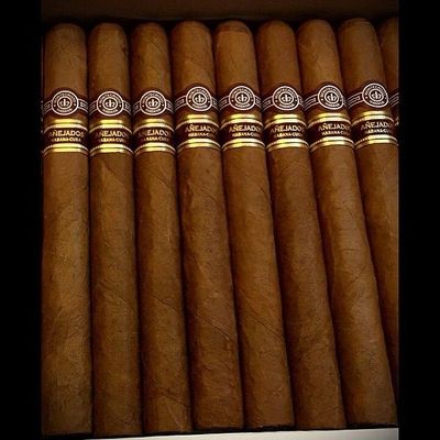 Montecristo Churchill Añejado