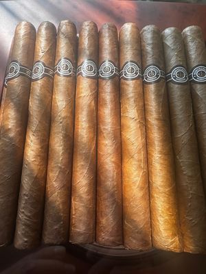 Montecristo D - Dalias Especially 
