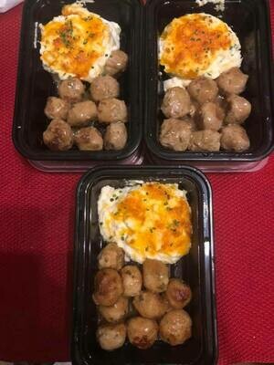 Turkey Meatballs and Gravy w/ Cauliflower Mash