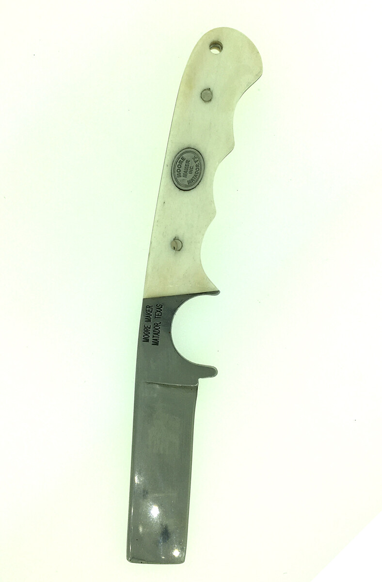 5100BC White castrating knife