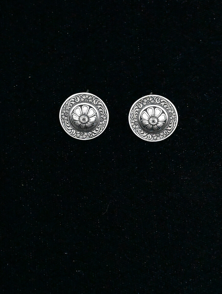 Smooth Edge Concho Post Earring