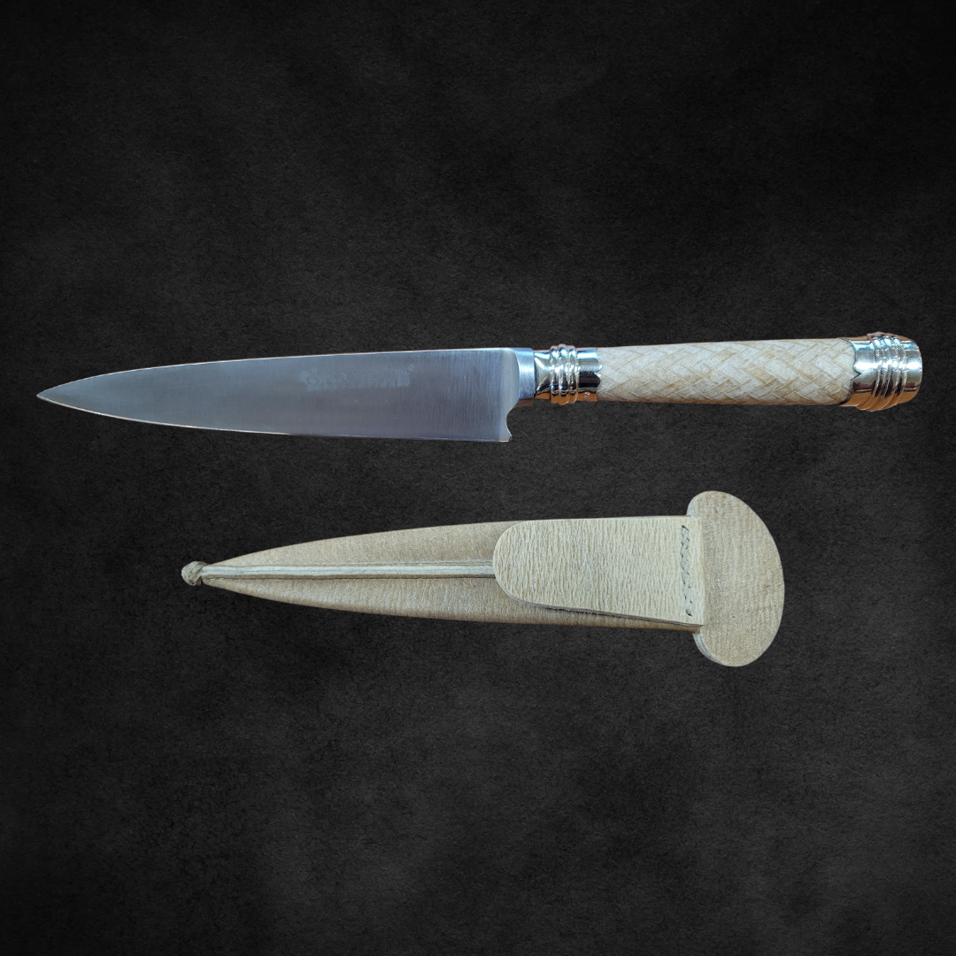 Gaucho Knife with Rawhide Scabbard 4
