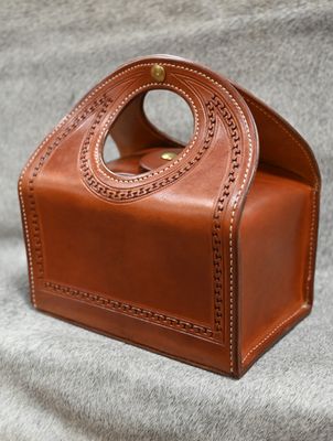 Ladies Box Purse with Carlos Border