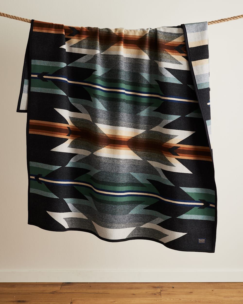 Wyeth Trail Oxford King Blanket 