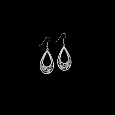 011-2201 The Lydia Teardrops