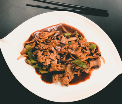 89. BEEF WITH GREEN PEPPERS & BLACK BEAN SAUCE