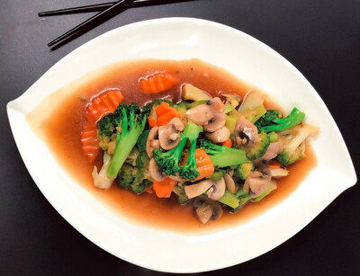 107. BROCOLLI WITH OYSTER SAUCE