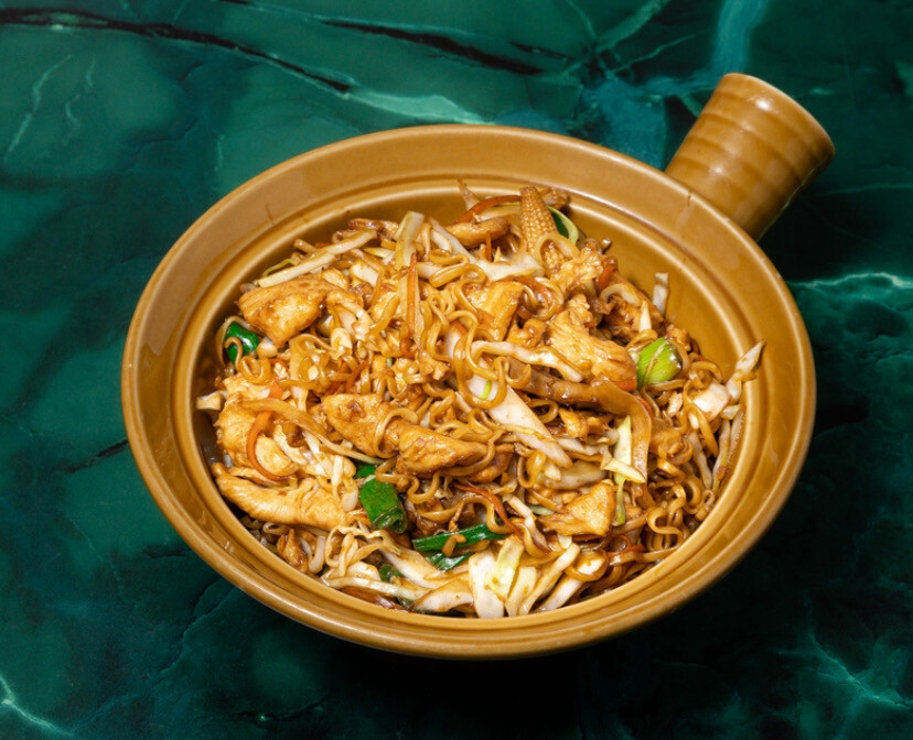 101. CHICKEN CHOW MEIN