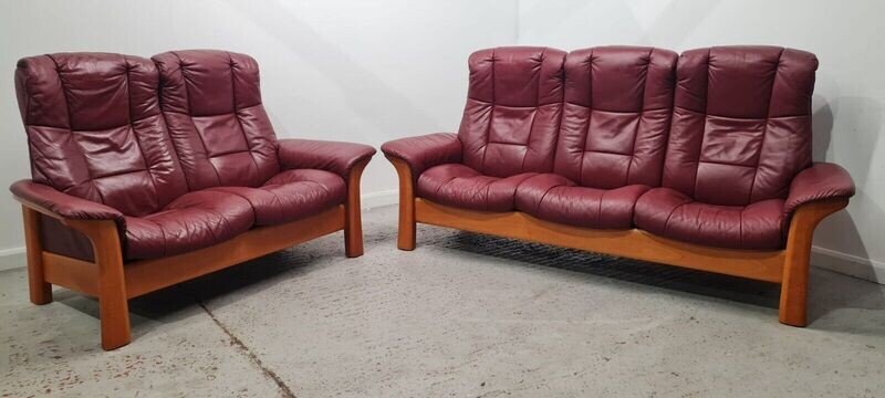 Ekornes Stressless 2 &amp; 3 Seater Recliner Leather Sofas in Red