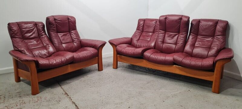Ekornes Stressless 2 &amp; 3 Seater Recliner Leather Sofas in Red