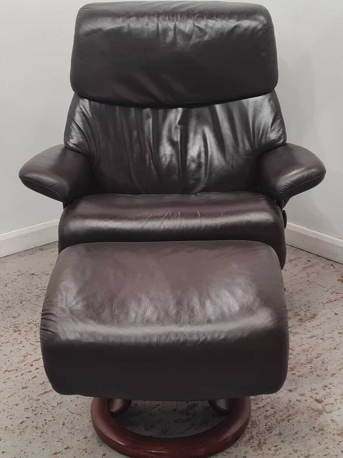 Ekornes Stressless Recliner Swivel Leather Chair with Footstool