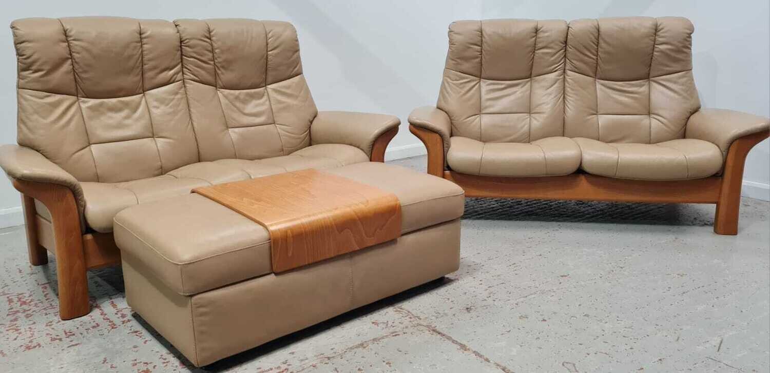 Stressless deals ekornes couch