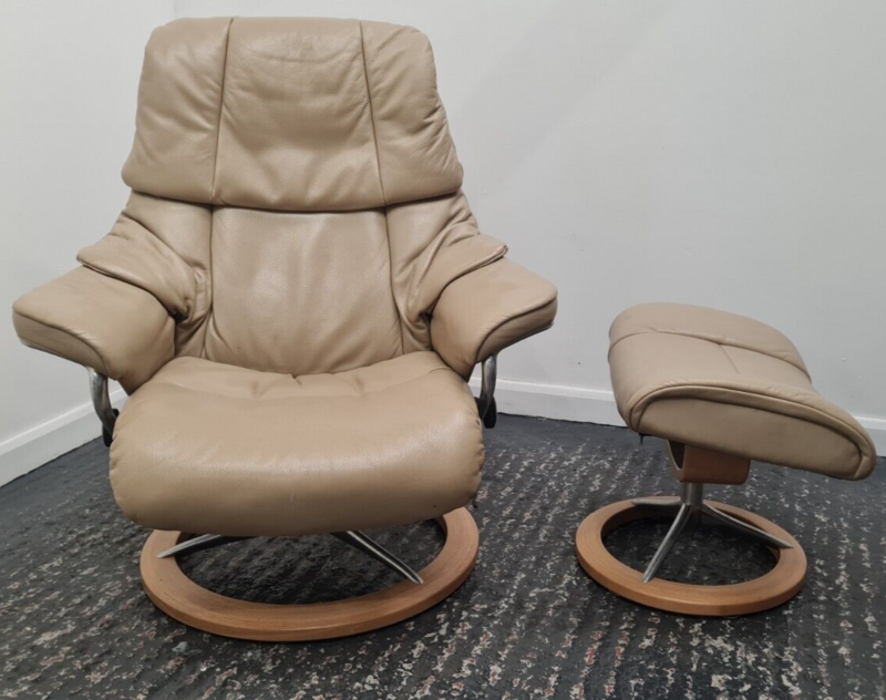 Ekornes Stressless Signature Base Leather Recliner Chair &amp; Stool Beige