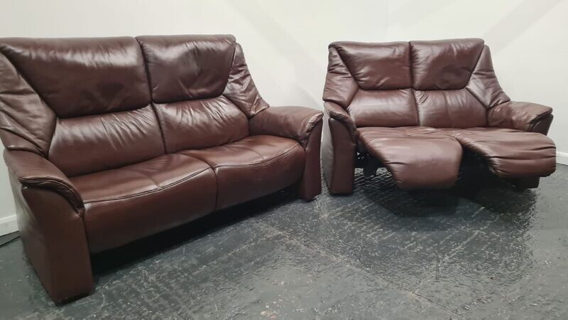 Himolla 2 Seater Electric Reclining Sofa &amp; 2 Seater Non Reclining Sofa