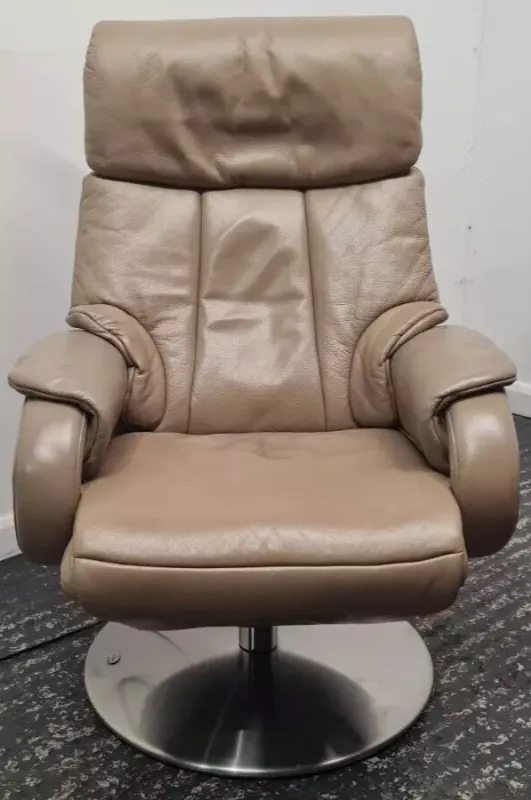 Himolla Electric Reclining Leather Chair &#39;Stein&#39;