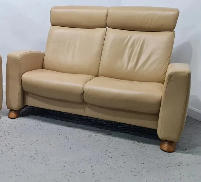 Ekornes Stressless 2 Seater Reclining Sofa Leather