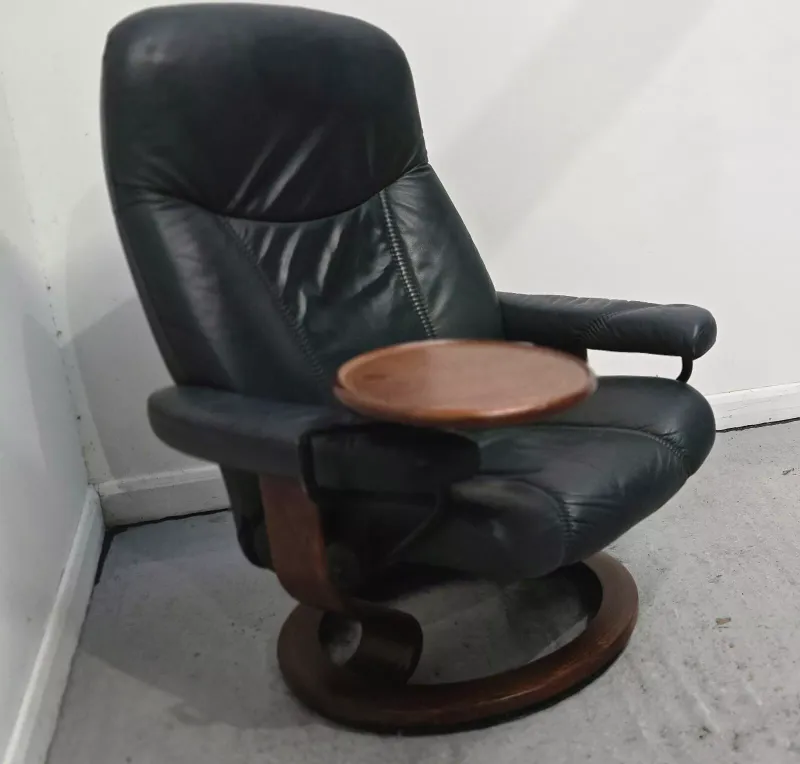Ekornes Stressless Consul Small Leather Chair &amp; Swing Table Green