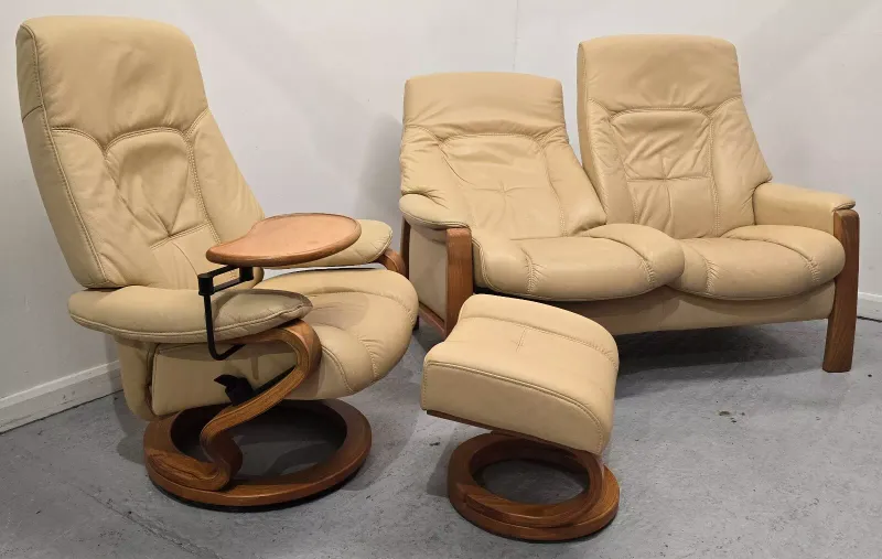 Himolla Leather 2 Seater recliner sofa &amp; recliner chair &amp; stool
