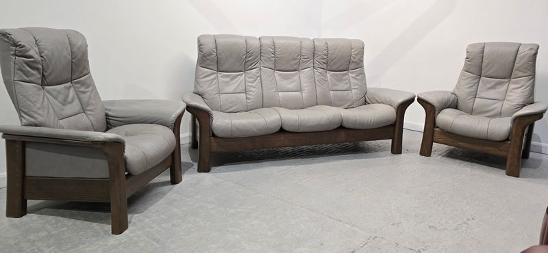 Ekornes Stressless 3 Seater Reclining Sofa &amp; 2 Reclining Chairs