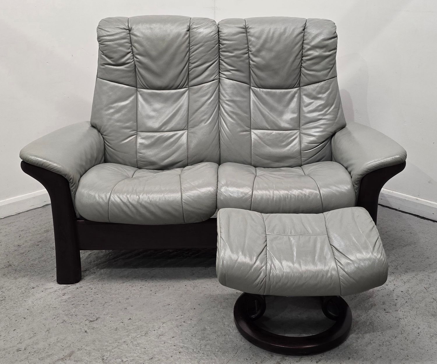 Ekornes Stressless Reclining 2 Seater Sofa With Footstool Grey