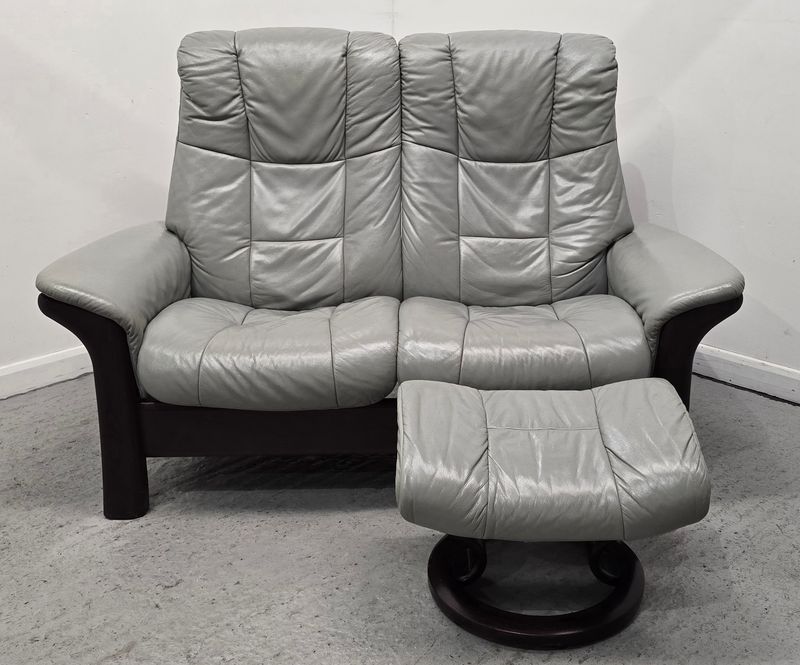 Ekornes Stressless Reclining 2 Seater Sofa With Footstool Grey