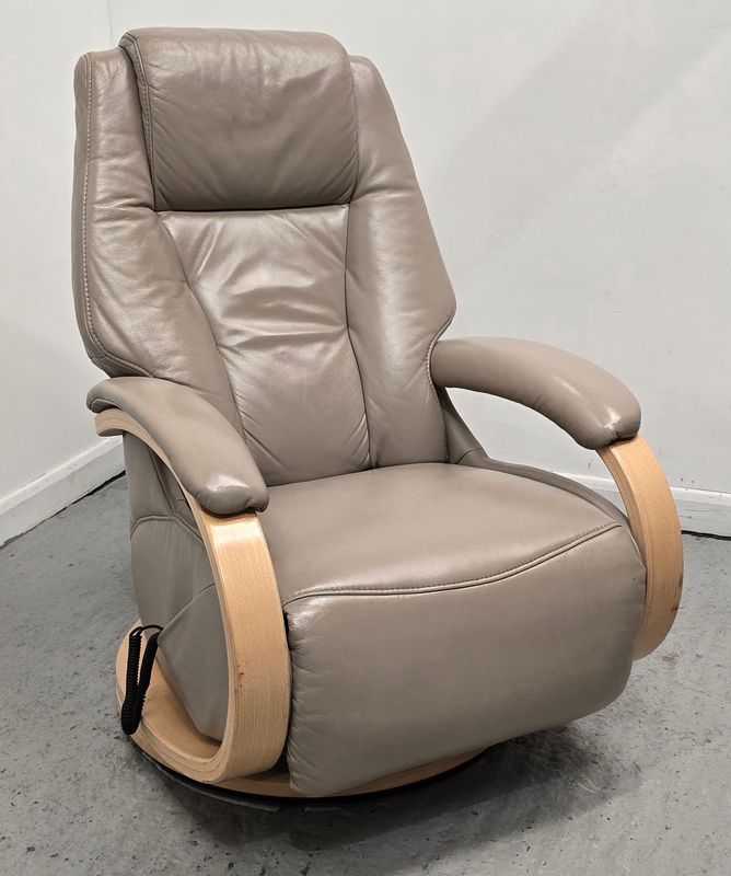 Himolla Mersey Electric Reclining Leather Chair