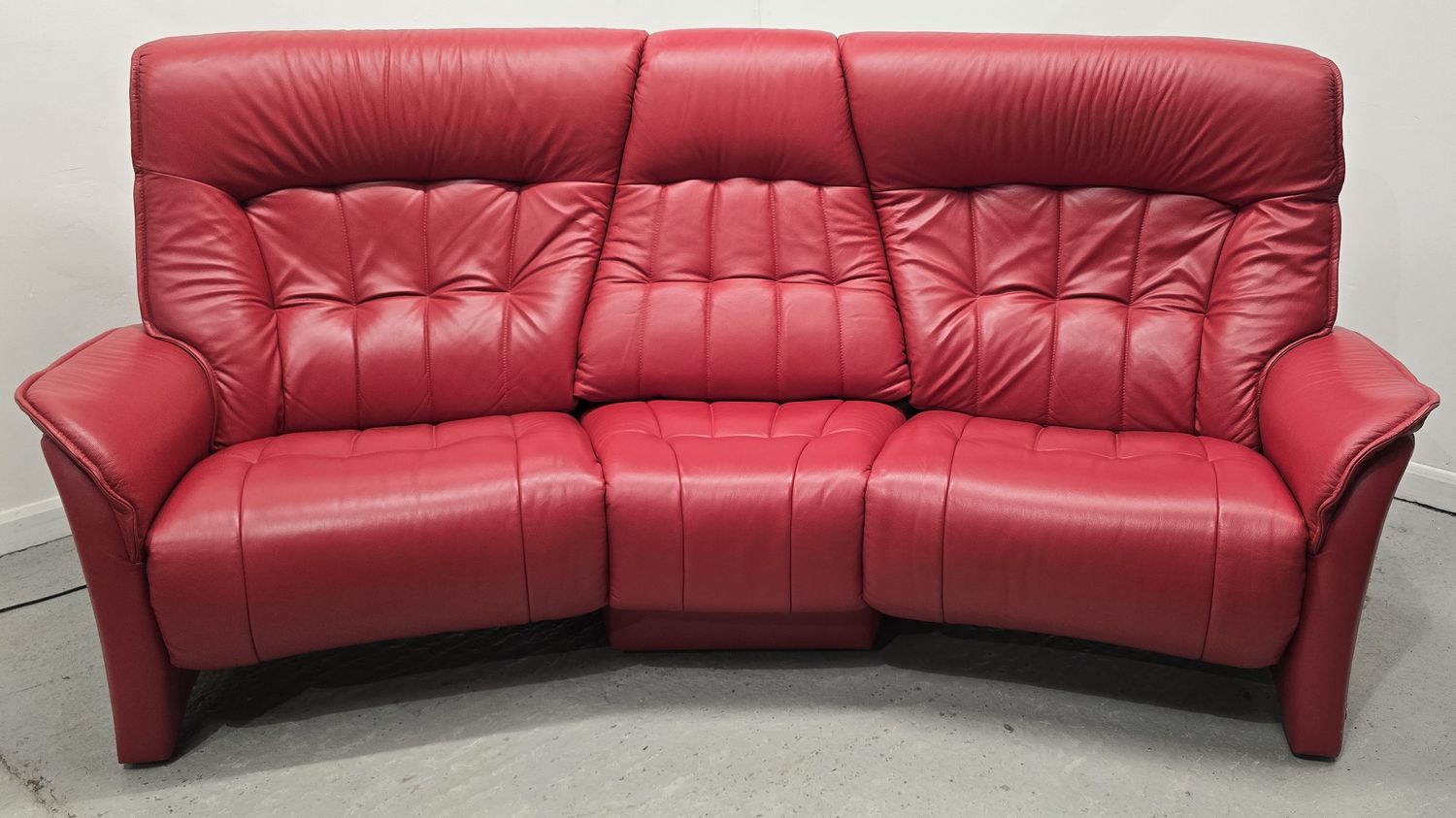 Himolla Electric Leather 3 Seater Recliner Sofa With Folding Centre Piece 250625