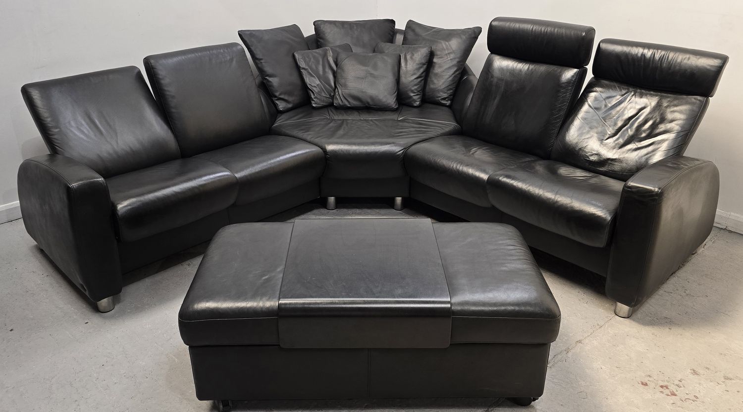 Ekornes Stressless Black 5 seater Corner Recliner Leather Sofa &amp; Ottoman