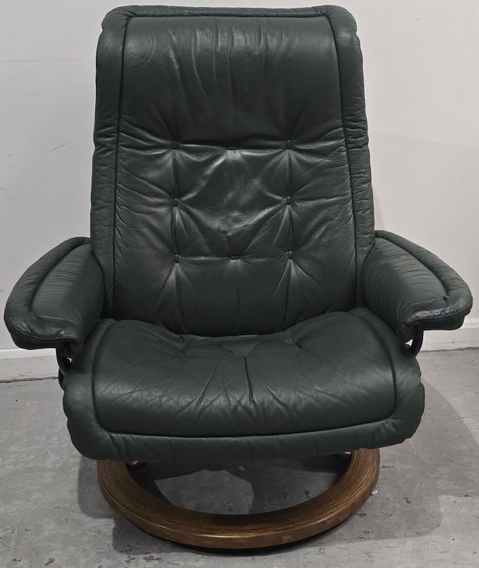 Ekornes Stressless Leather Swivel Recliner Chair