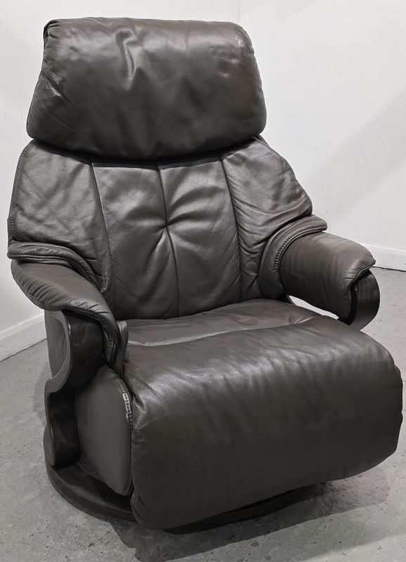 Himolla Chester Recliner Leather Chair Integral Footrest MAXI