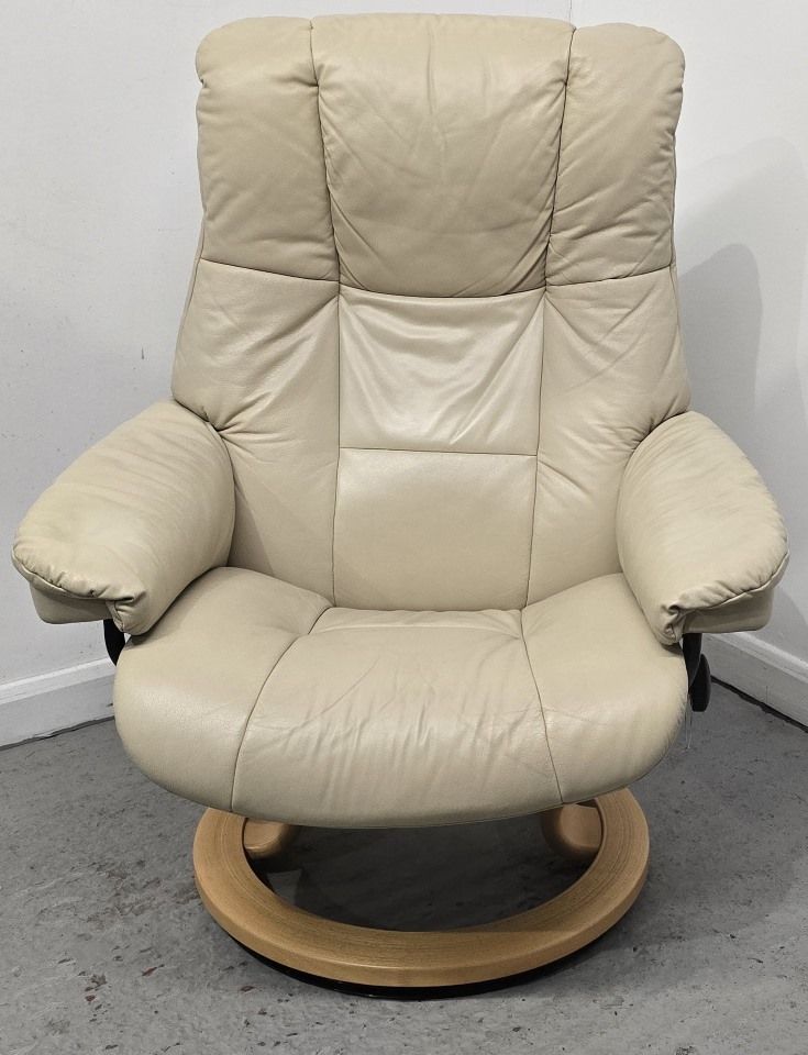 Ekornes Stressless Leather Recliner Chair