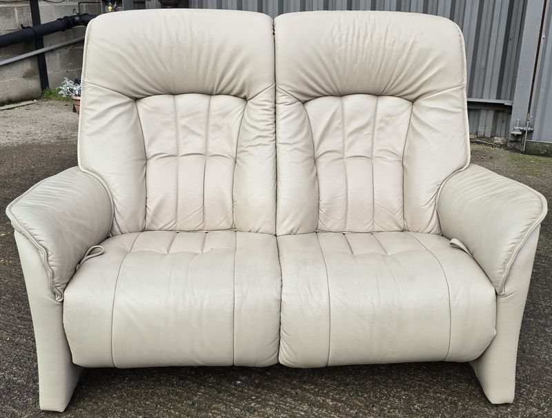 Himolla Rhine 2 Seater Leather Recliner Sofa With Integral Footrest