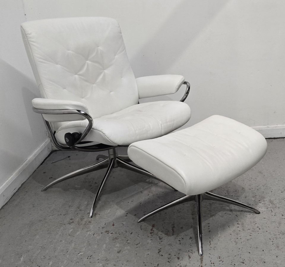 Ekornes Stressless Metro Leather Swivel Recliner Chair Retro