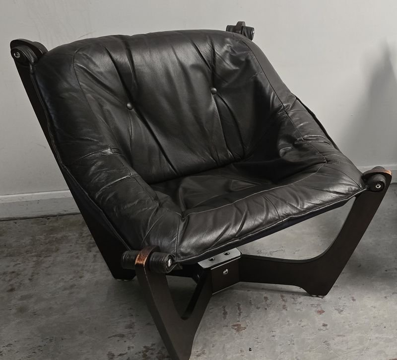 Odd Knutsen Luna Leather Chair