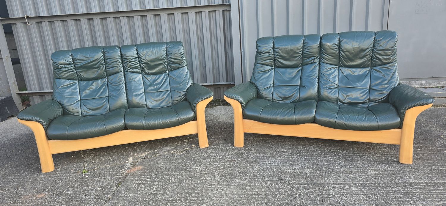 Ekornes Stressless Mayfair Reclining 2 x 2 Seater Sofas
